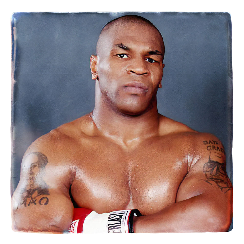 Mike Tyson Arm crossed (6)